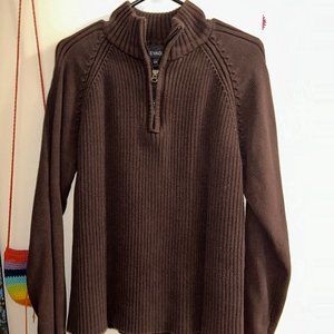 Men’s Nevada brand top zip, Size S-36, Maroon/Purple colour